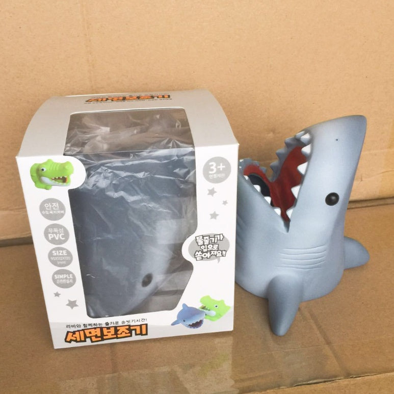 Fun water faucet extender for kids, help kids wash hands.